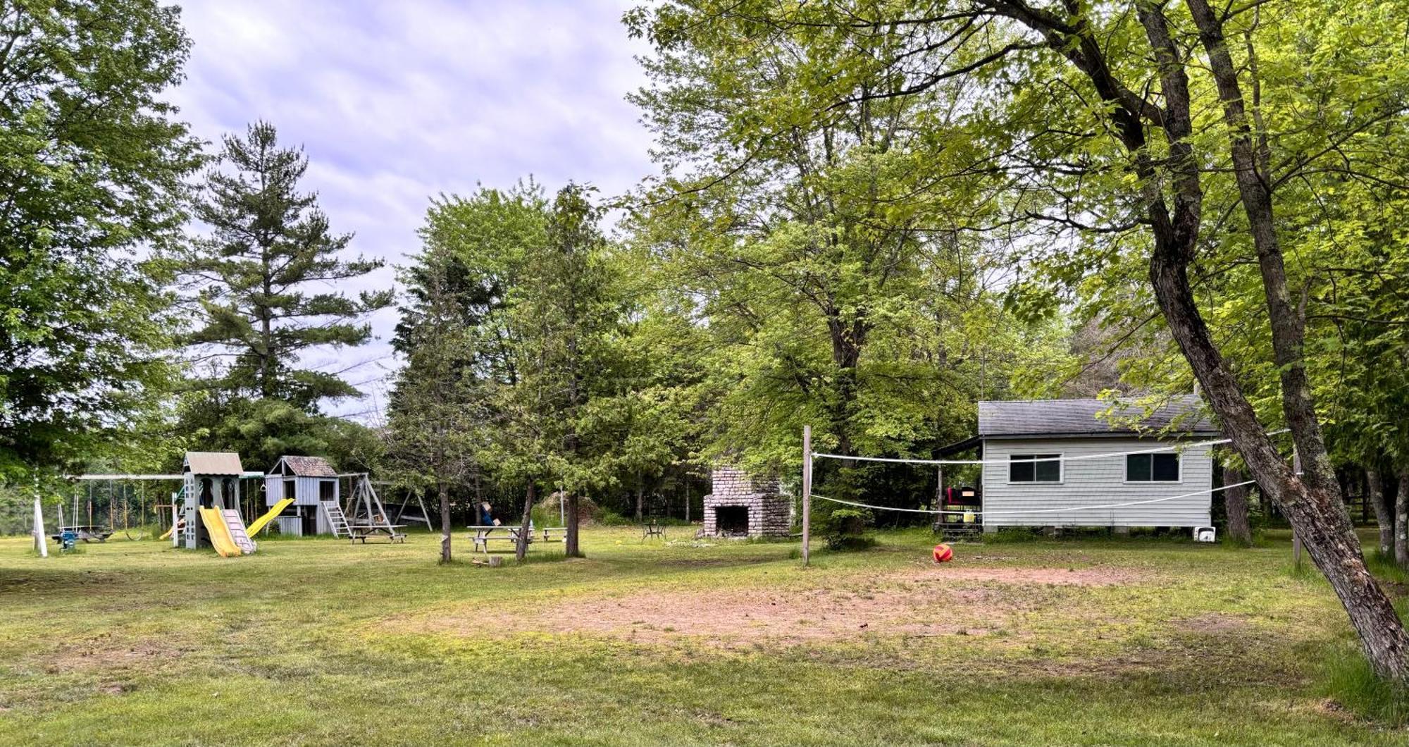 Lakefront Hideaway Resort Kawartha Lakes Dış mekan fotoğraf